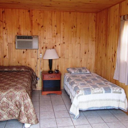 Lake Stop Resort Kearny Exterior foto